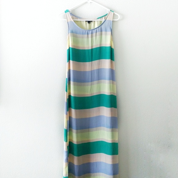 Sleeveless Maxi dress - Picture 1 of 8